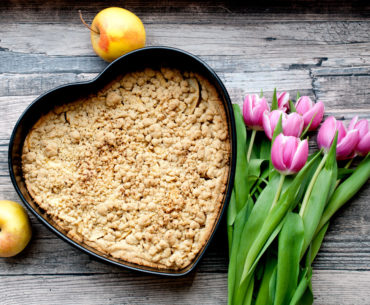 Rezept: Apfelkuchen – Kirschkuchen mit Streuseln